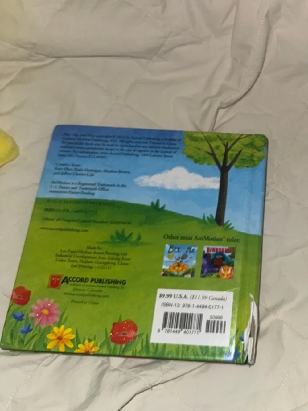 Hop, Pop, and Play Children's Bunny scanimation Book